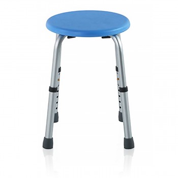 Taburete de baño de ayuda a la movilidad con asiento redondo y patas de aluminio altura regulable.